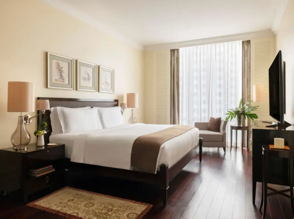 Double Suite (full double bed)