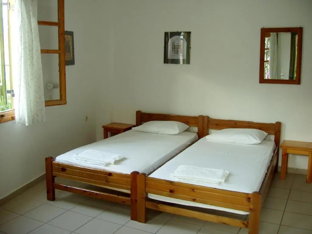 Standard Double room (twin beds)