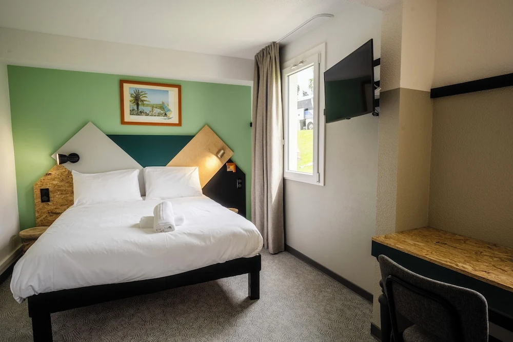Greet Hotel Montbeliard - Chambres