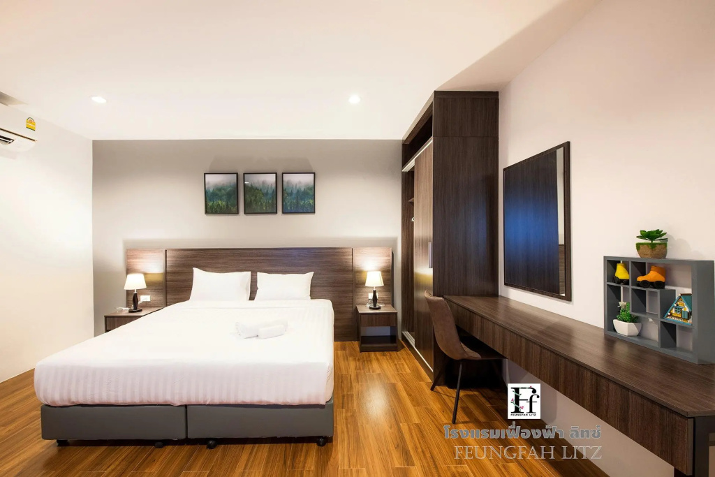 Standard Double room (full double bed)