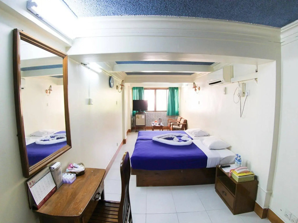 Hotel photo 2