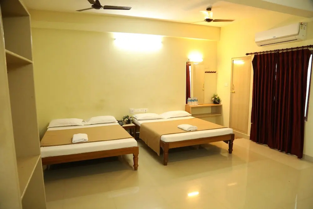 Standard Quadruple room