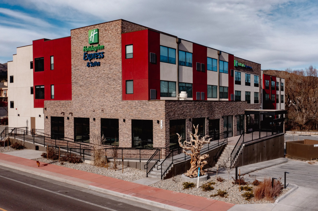 Holiday Inn Express and Suite Manitou Spring