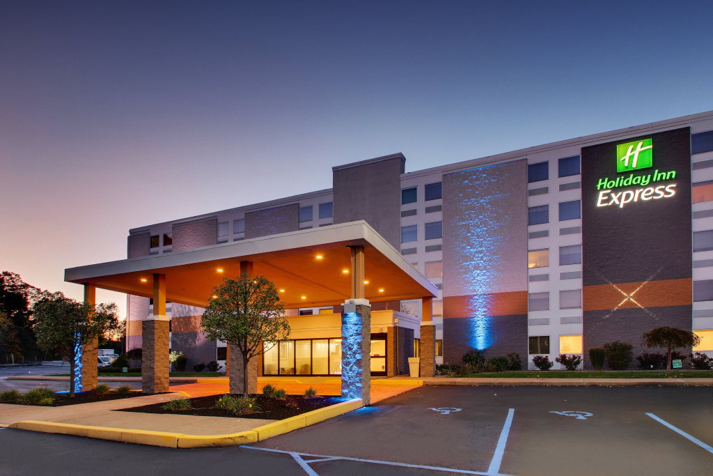 Holiday Inn Express Pittston - Scranton Airport by IHG