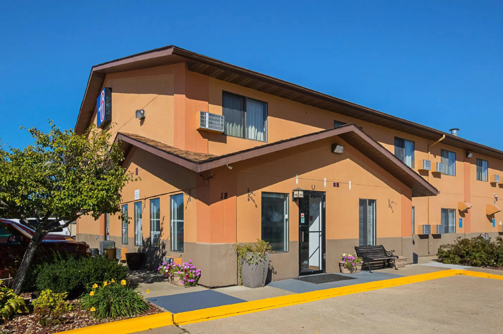 Motel 6 Marshalltown, IA
