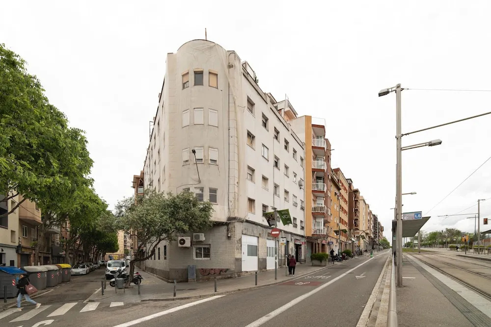 Collblanc Apartment By Olala Homes