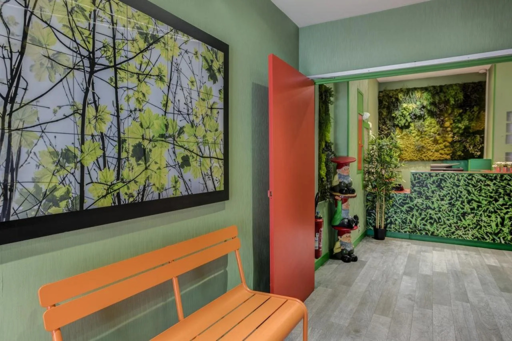 Hotel Les Jardins de Montmartre 11