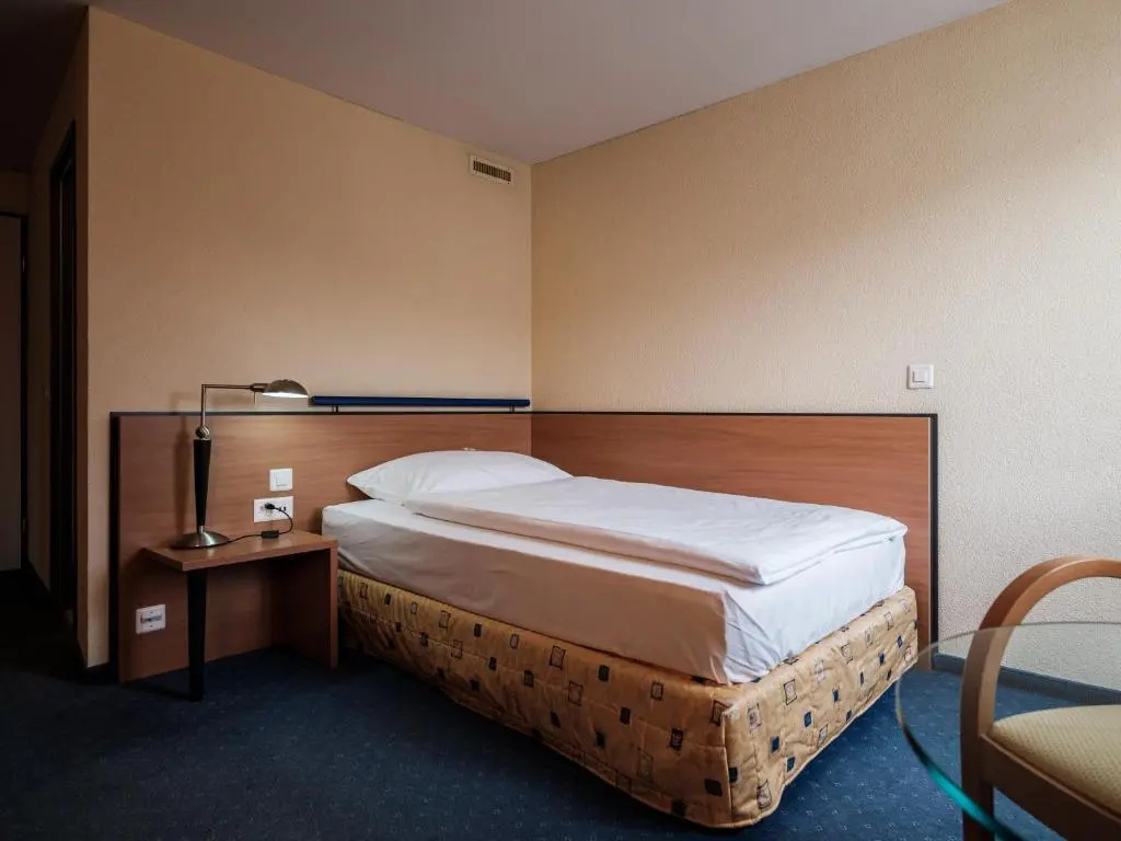 HOTEL ENGEL LIESTAL - Business & Lifestyle - Chambres