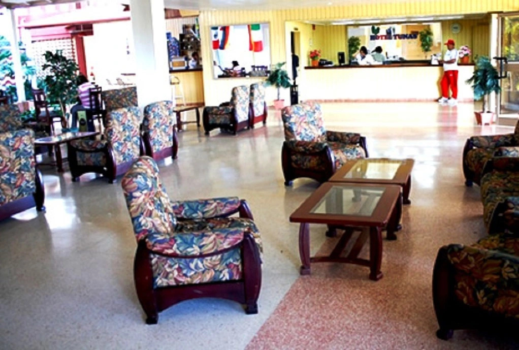 Lobby & Reception