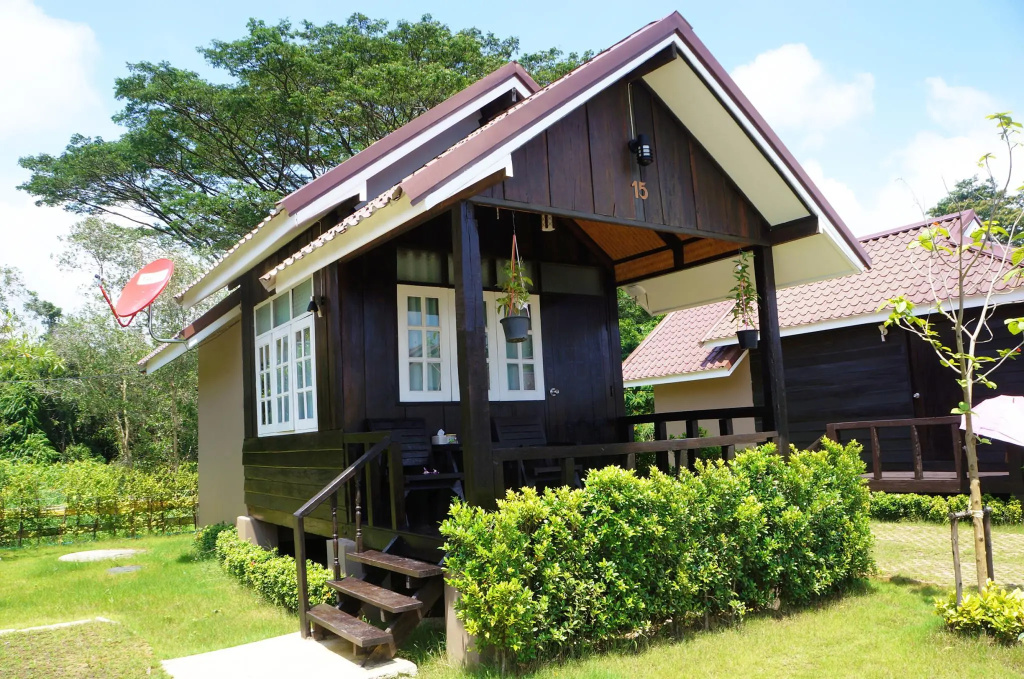 Standard Cottage