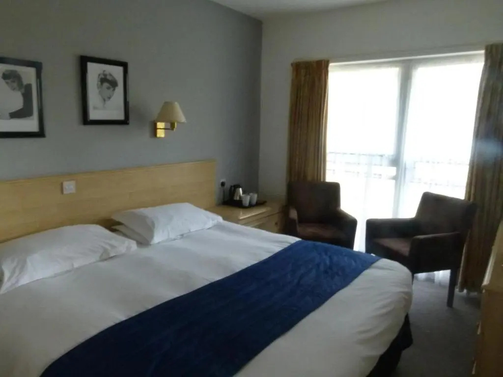 Beachcombers Hotel - Chambres