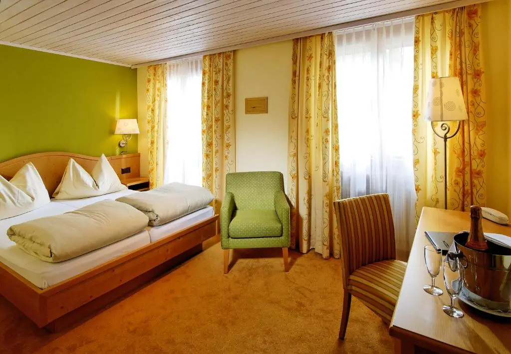 Economy Double room (full double bed)