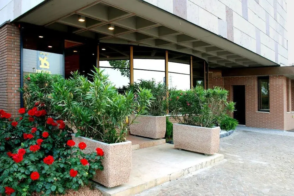 Hotel photo 11