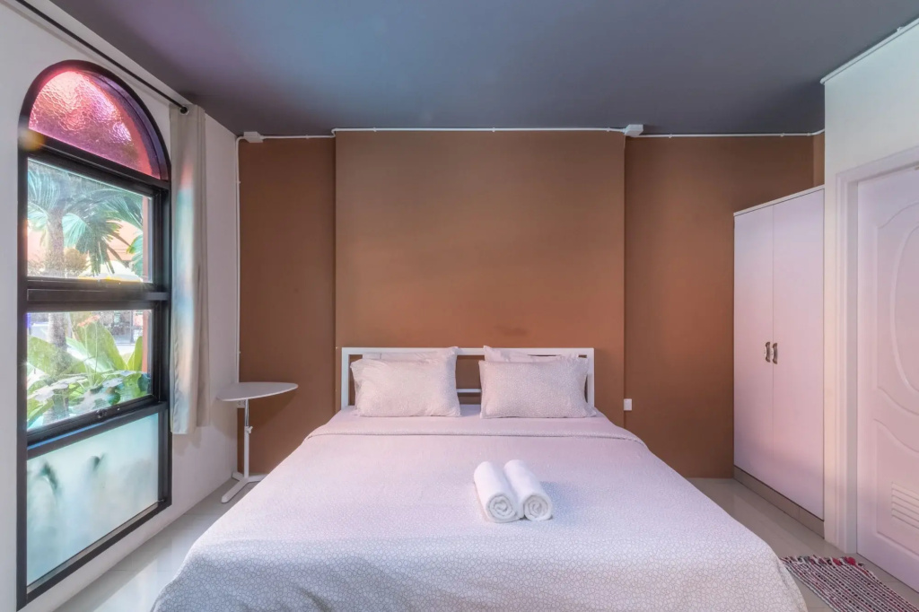 Отель Baansuanprannok Hotel в Бангкоке
