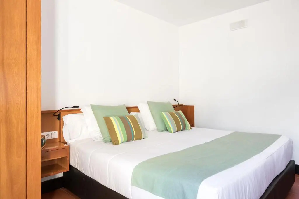 Almadraba Park Hotel - Chambres