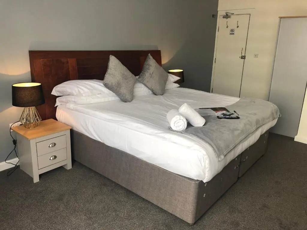 Starboard Stays Southampton - Chambres
