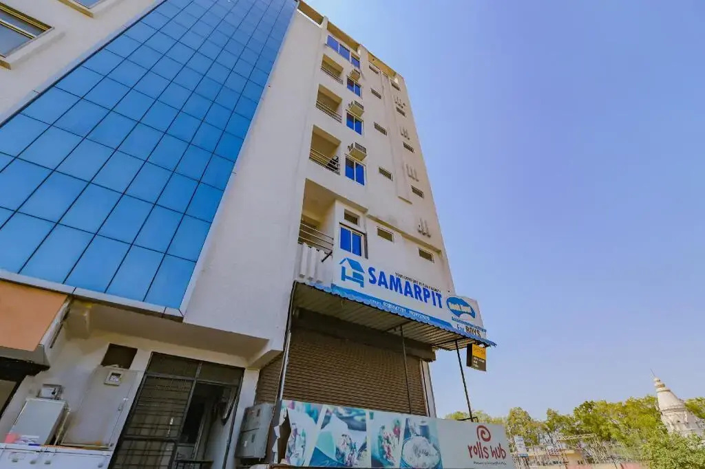 Samarpit Residency by OYO Rooms