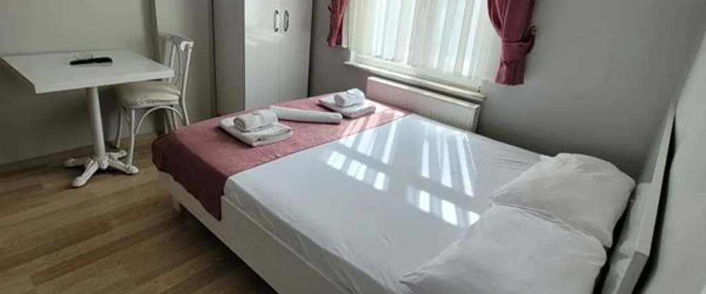 Gold in Hotel