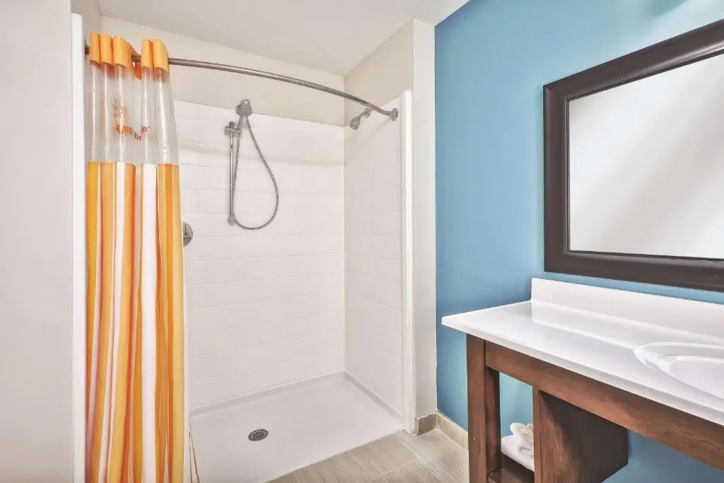 La Quinta Inn & Suites by Wyndham Niagara Falls - Chambres