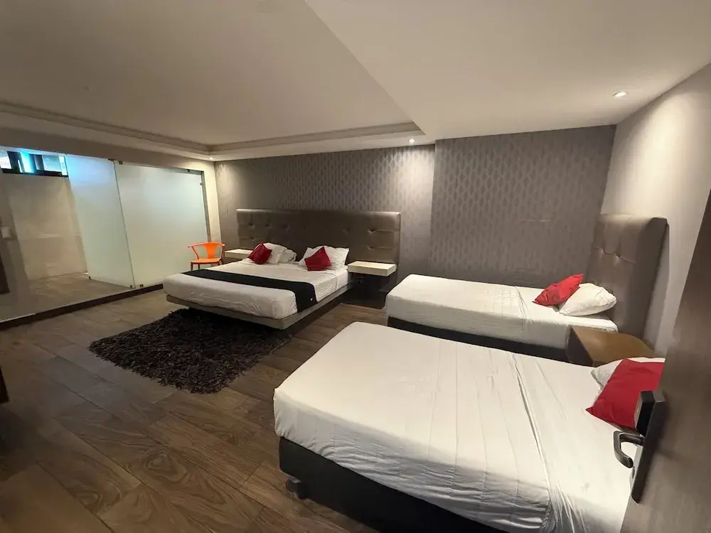Standard Quadruple room