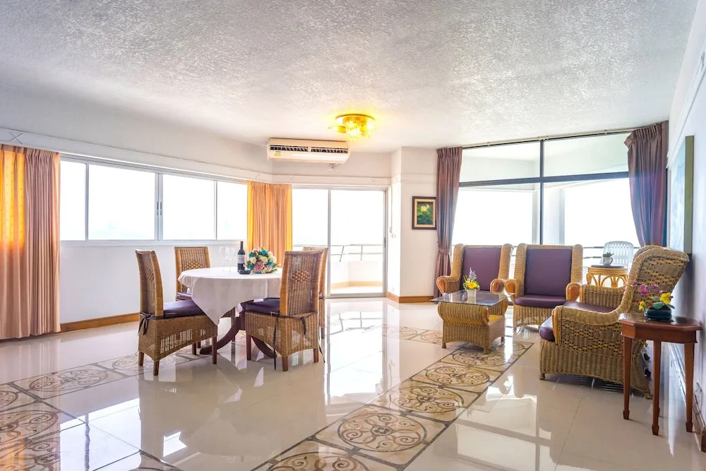 Hotel photo 32