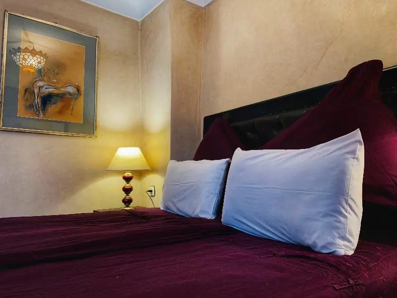 Standard Suite