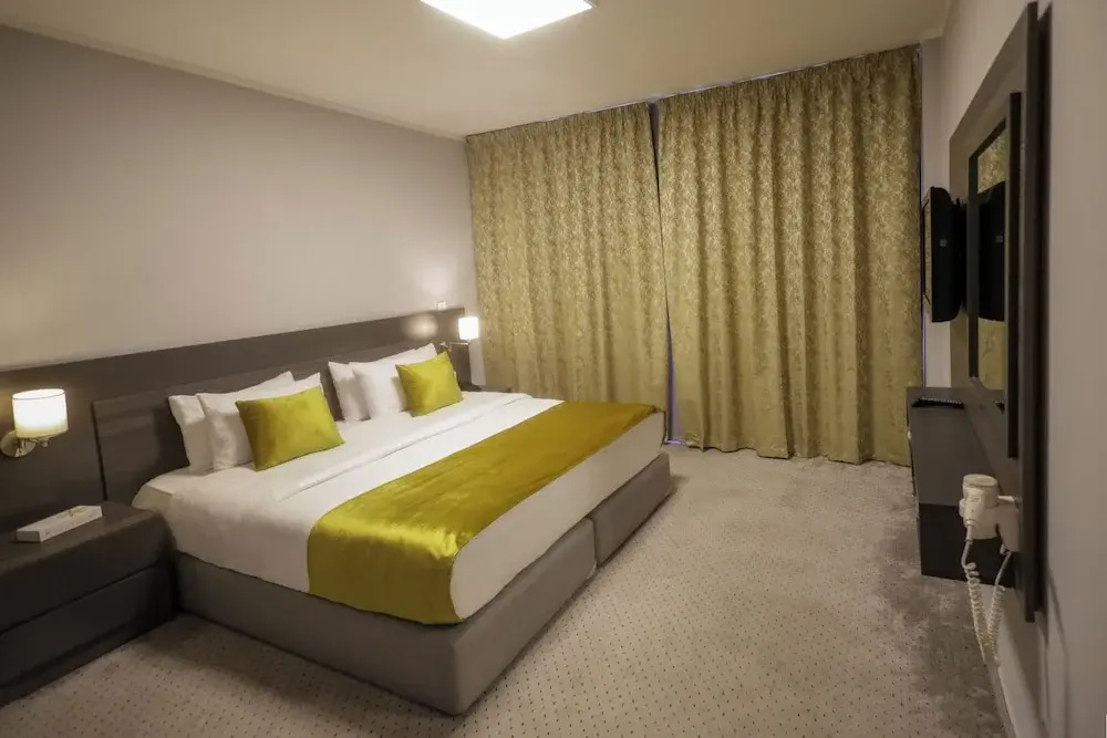 1 Bedroom Superior Apartment with balcony