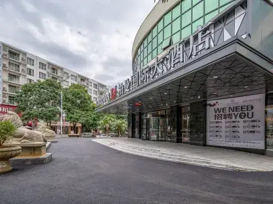 Baiman International Grand Hotel