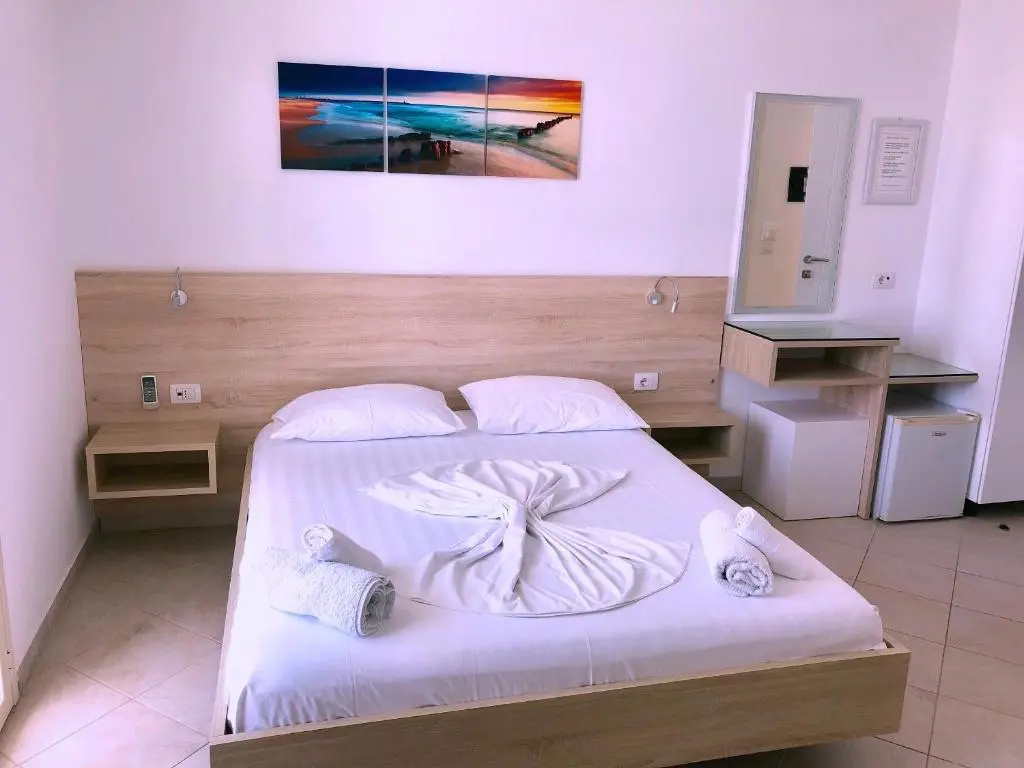 Standard Triple room with balcony