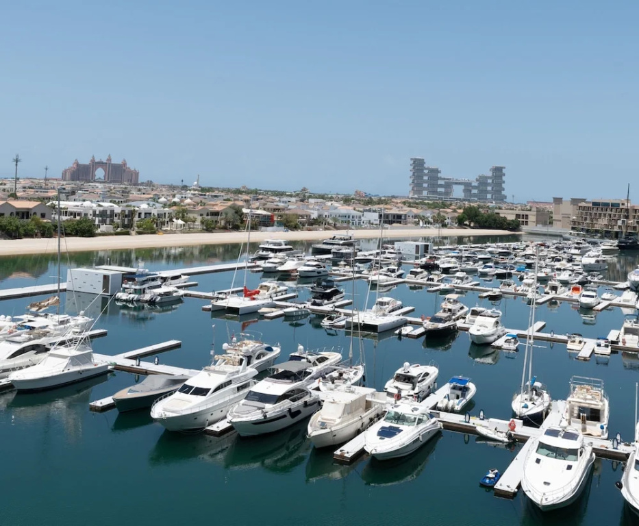 Spacious 3BR w Beach Access at the Palm