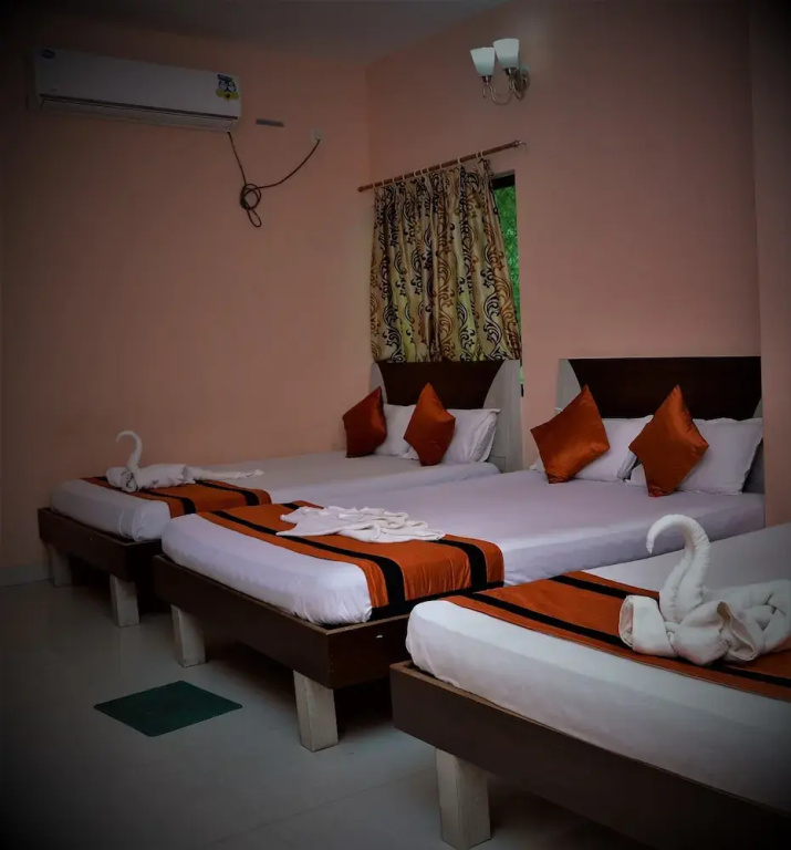 Standard Quadruple room