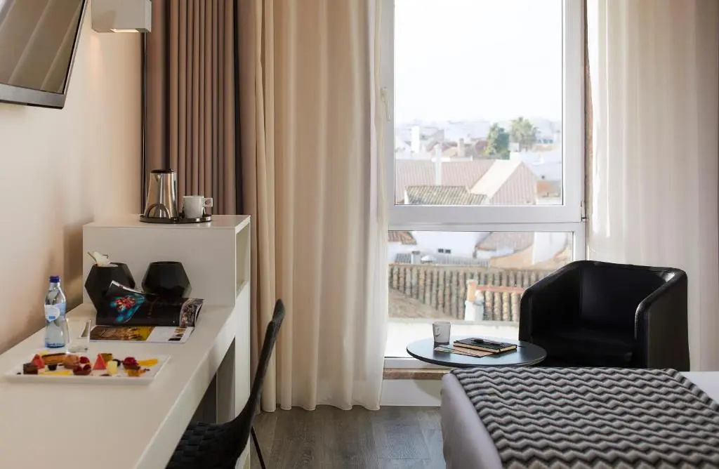 Occidental Faro Hotel - Chambres