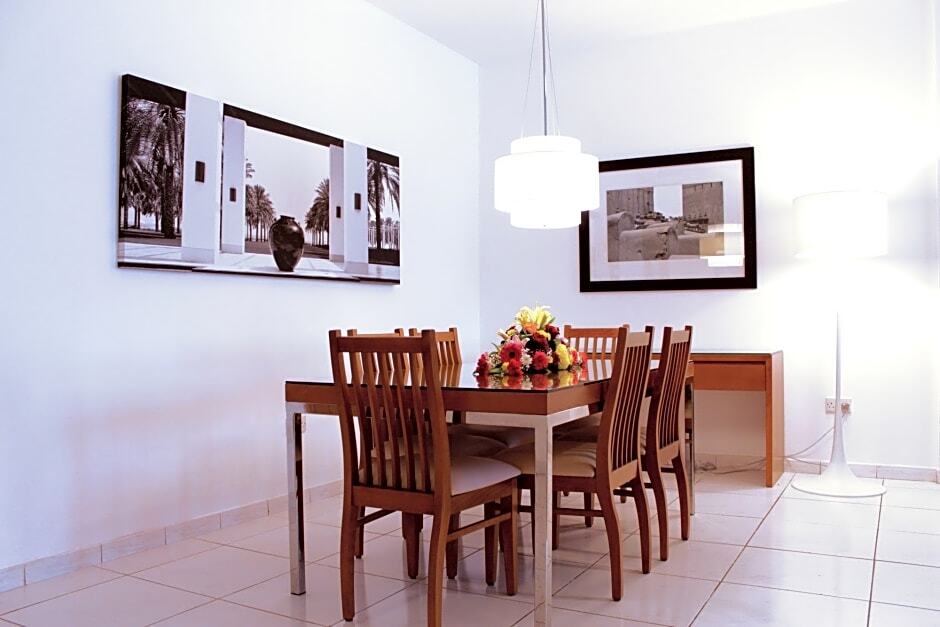 Golden Sands Hotel Apartments