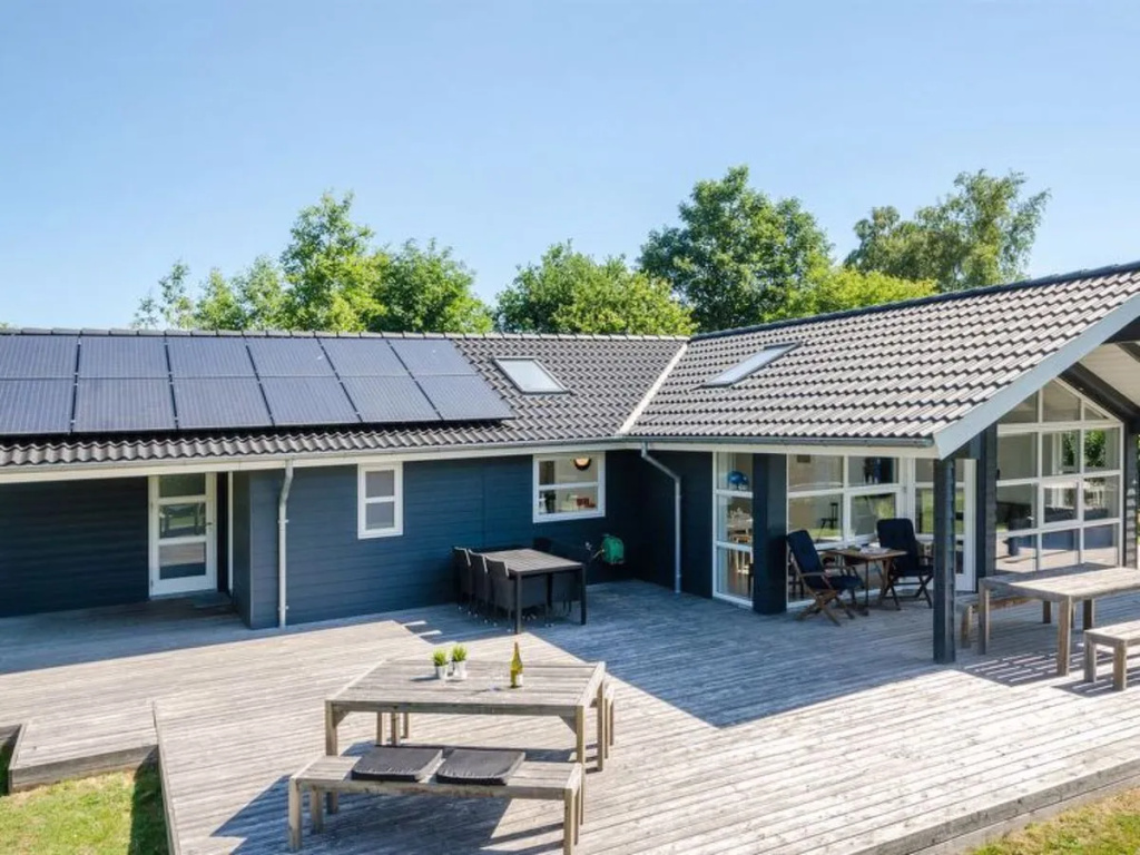 "Alrike" - 850m from the sea in Djursland and Mols
