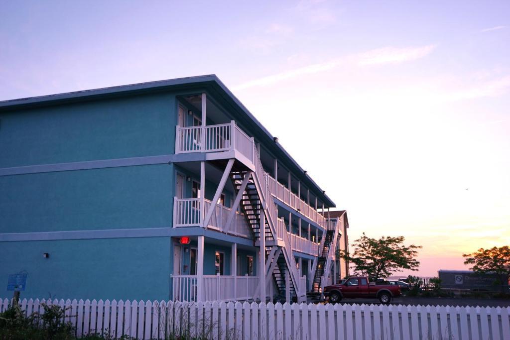 Spindrift Motel image