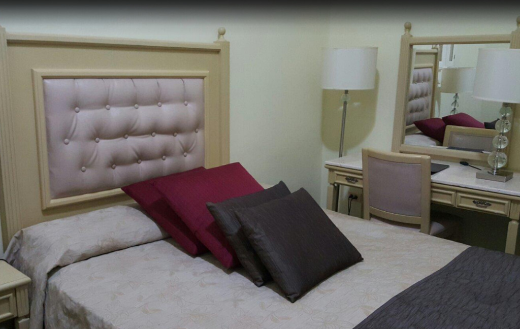 Hotel Inglaterra by null