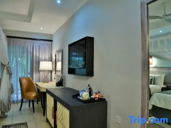 Cresta Mowana Safari Resort & Spa - Chambres