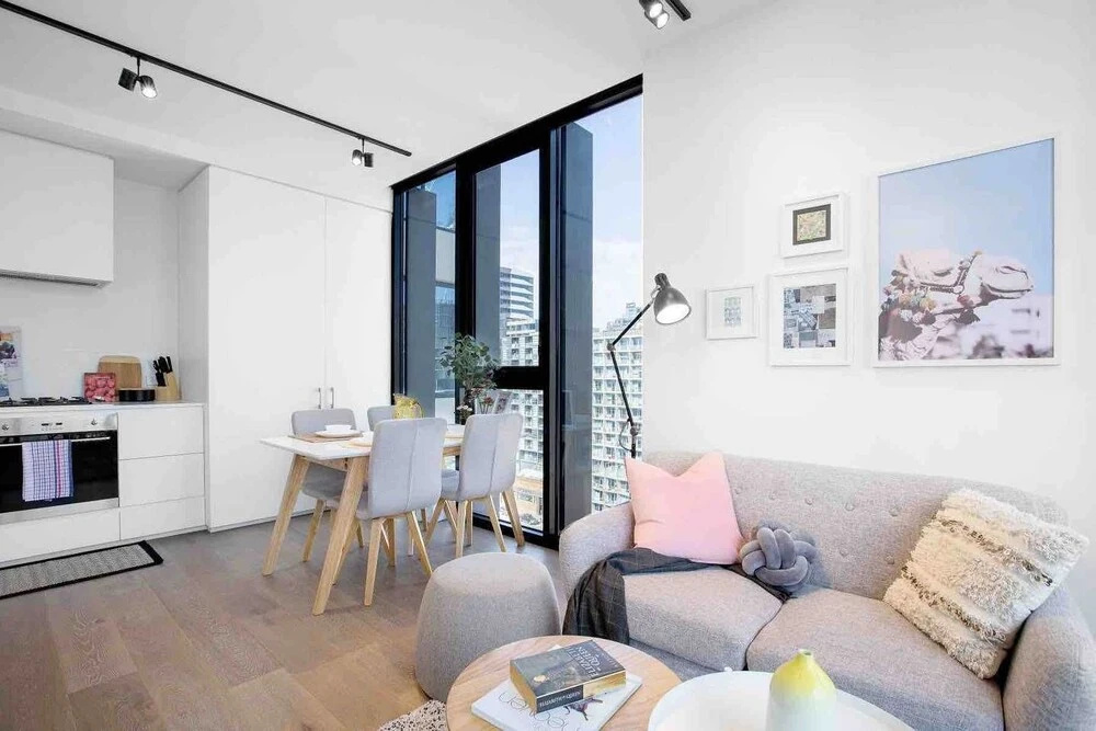 66 Elegant Glance 2 BD 2 Bth LV 10 Near Garden