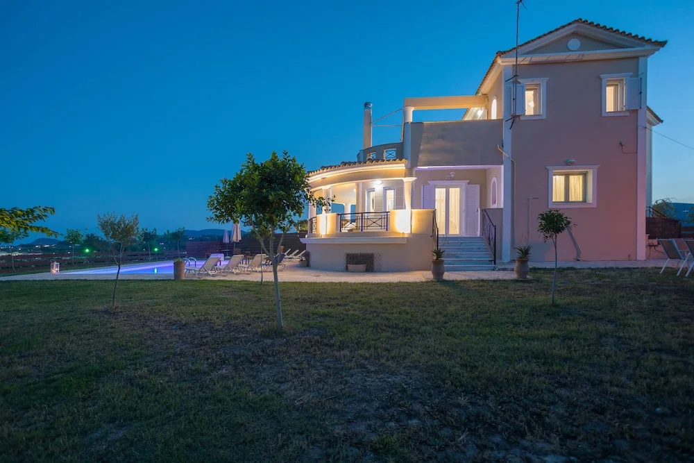 Buena Vista Villa - Hilltop Private Pool & Panoramic Views