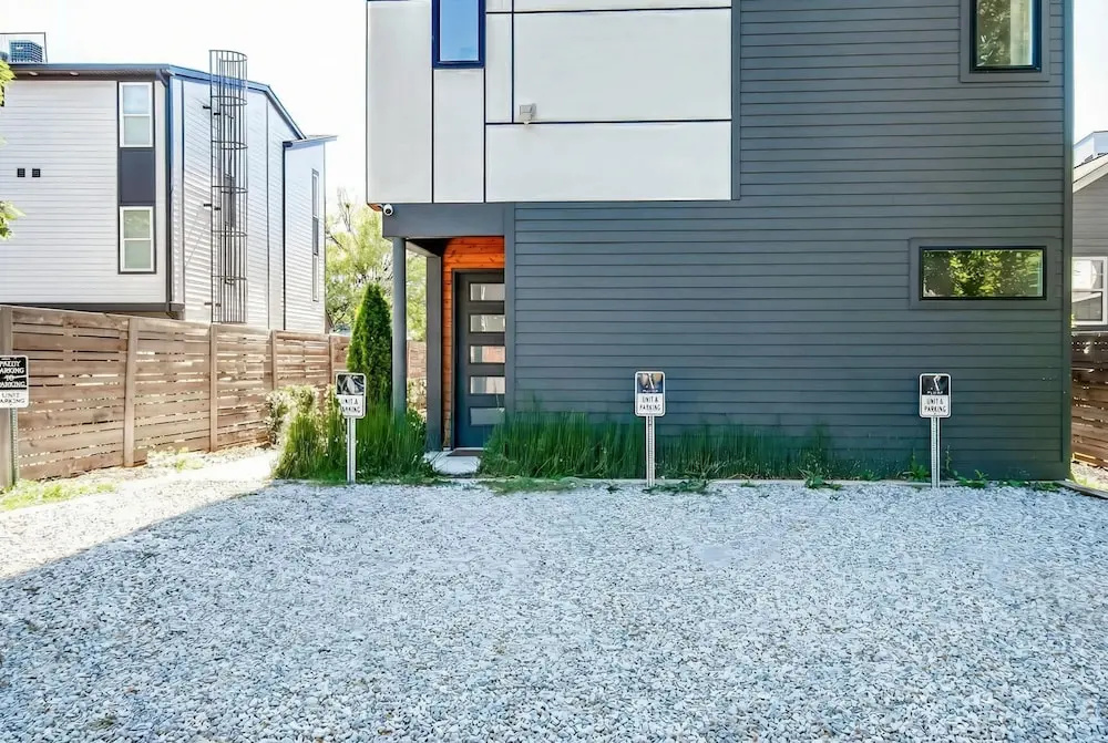 NEW 24 Guests 2 Rooftop Decks Near Downtown