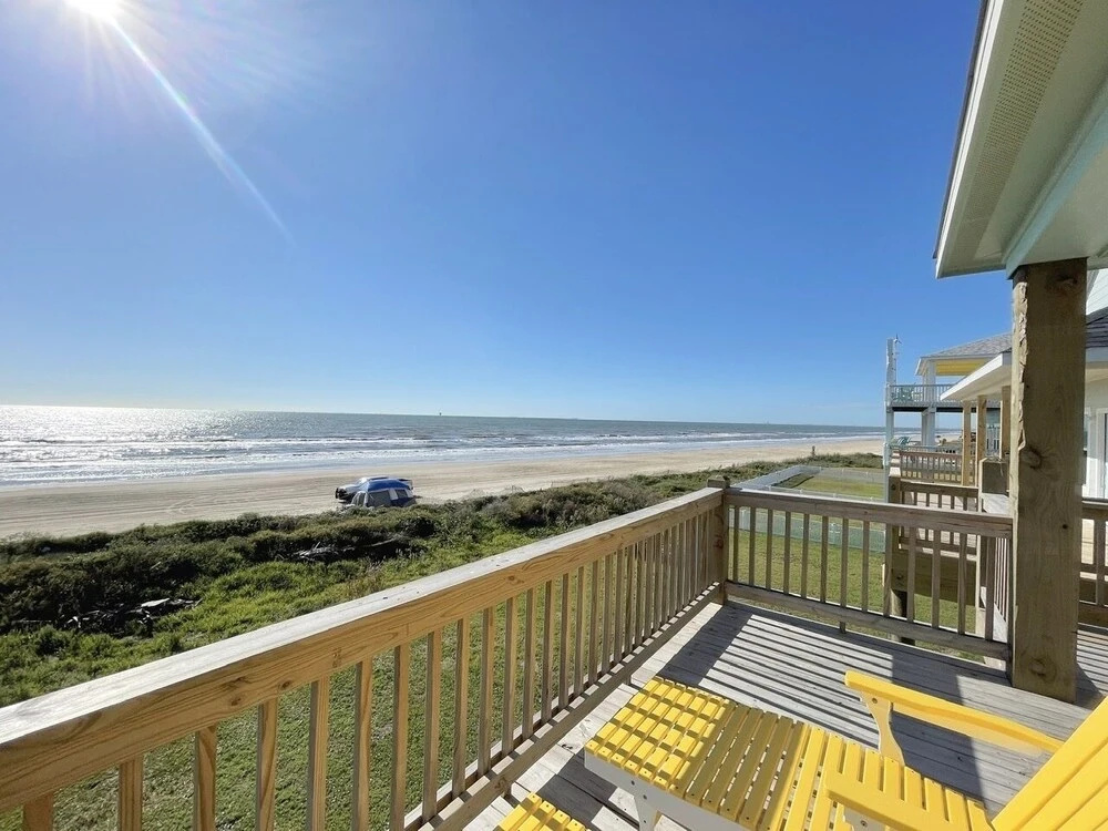 1 Naut On Call 3 Bedroom Home by RedAwning