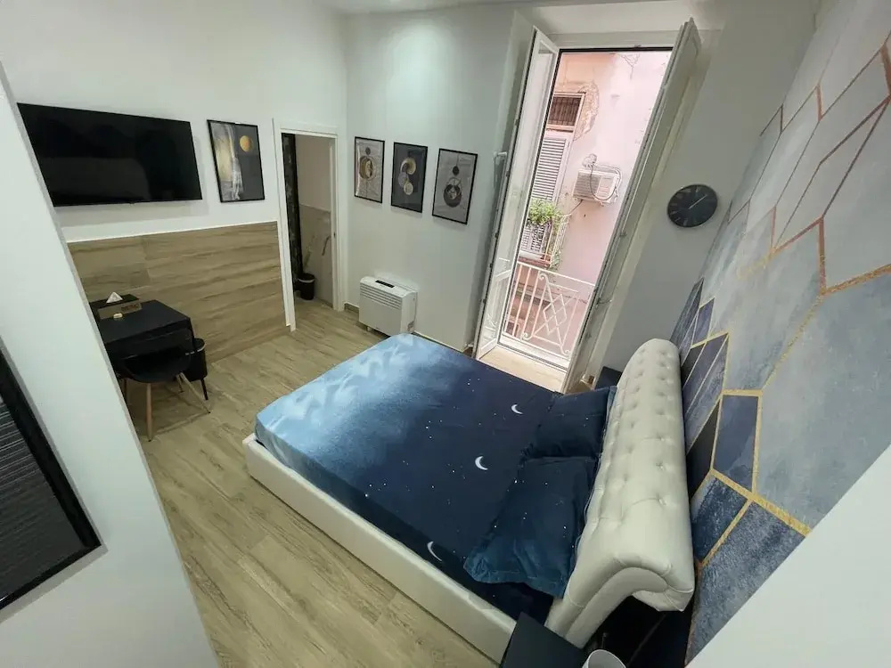 Standard room with balcony