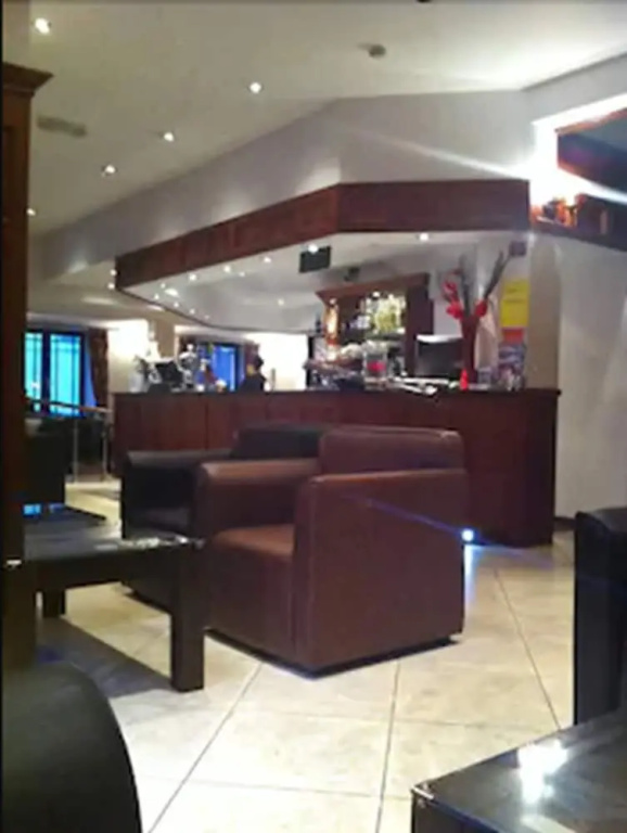 County Hotel - Général