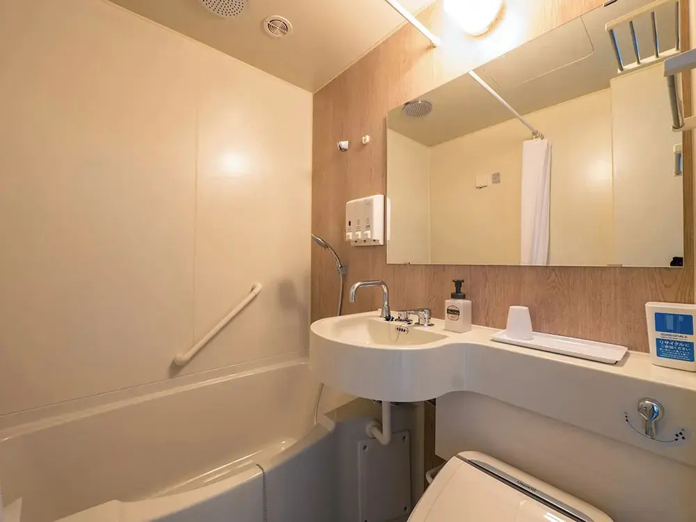 Toyoko Inn Tokorozawa-eki Nishi-guchi