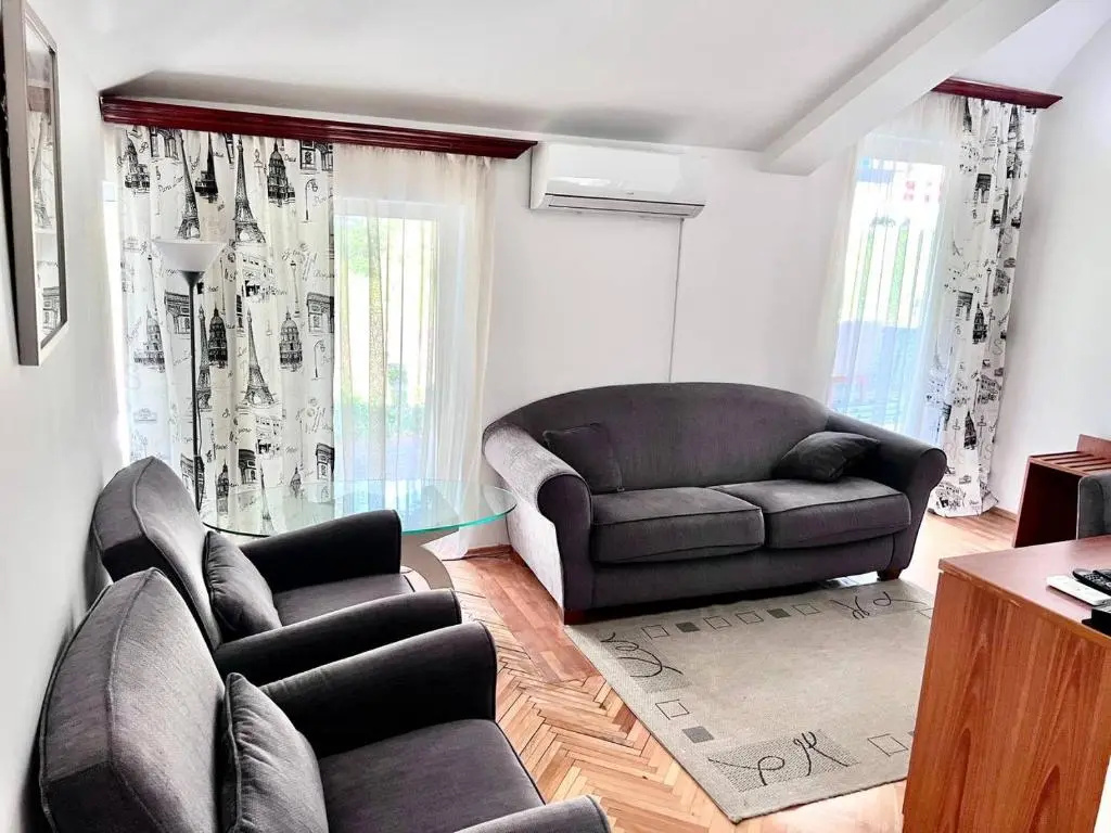 Hotel Ambasador - Chambres