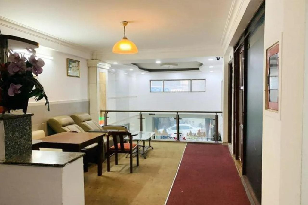 TH Airport Hotel
