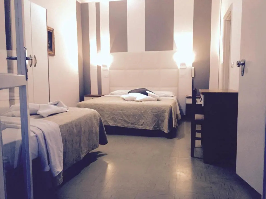 Hotel Bruna BB - Chambres