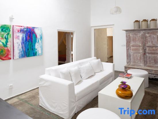 Taru Villas - 906