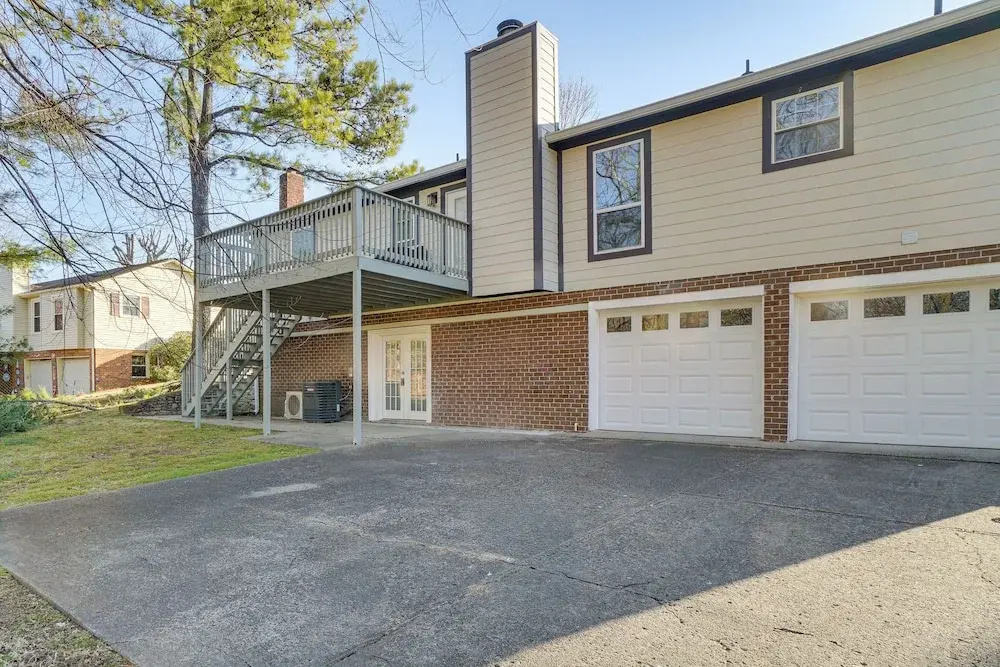Quiet Franklin Apt: Close to Parks & Museums