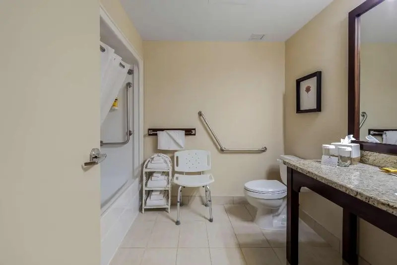 Best Western Premier Denham Inn & Suites - Chambres